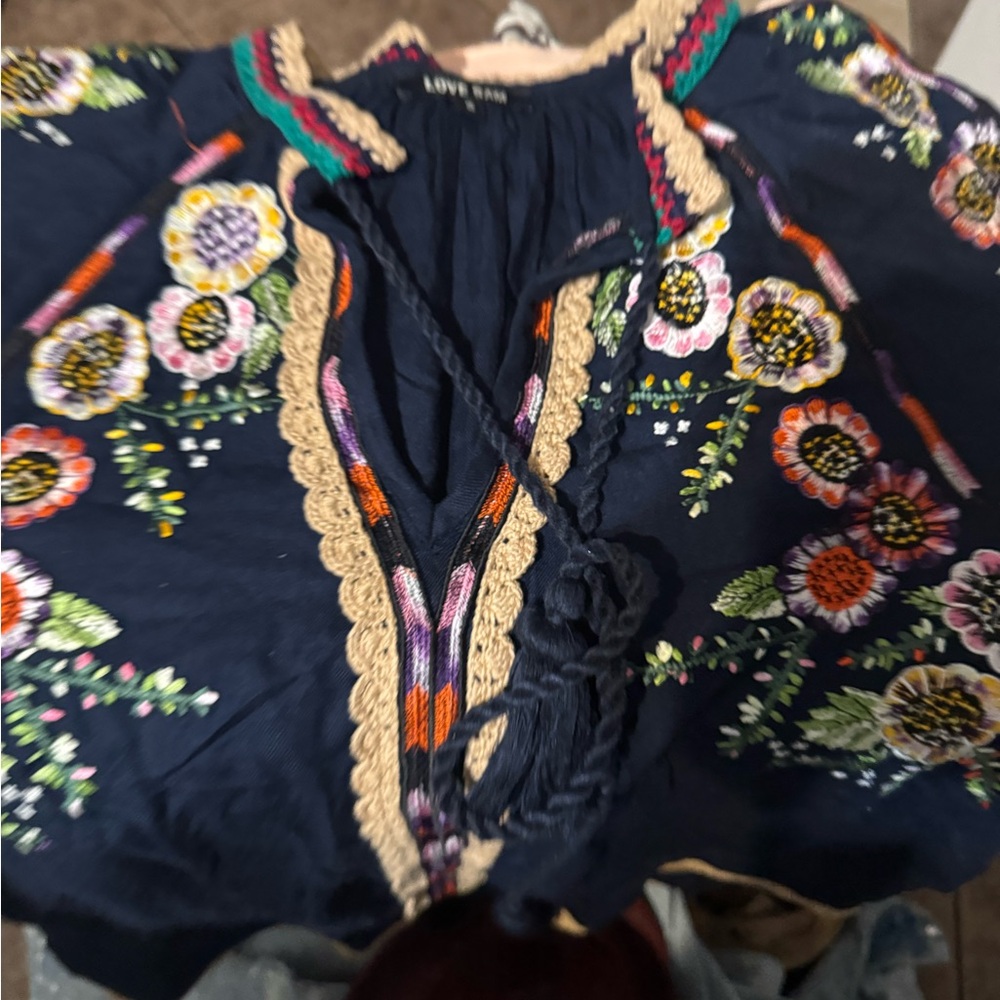 LOVE SAM Cotton Beaded Eyelet Black Top Size Small